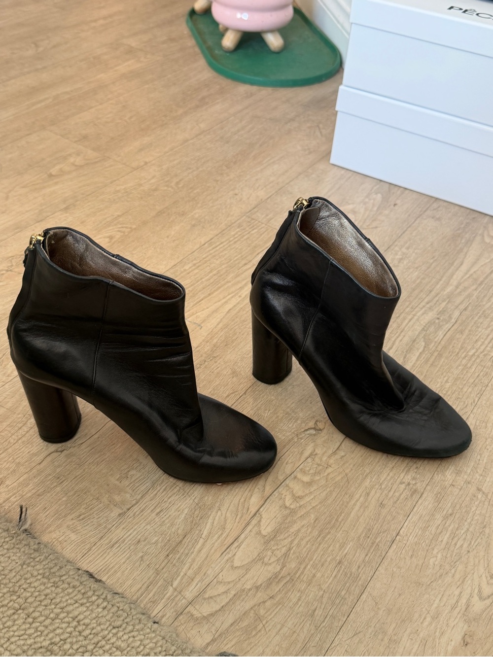 Isabel Marant Black Leather block heel Back Zip Ankle Boots EU 37
